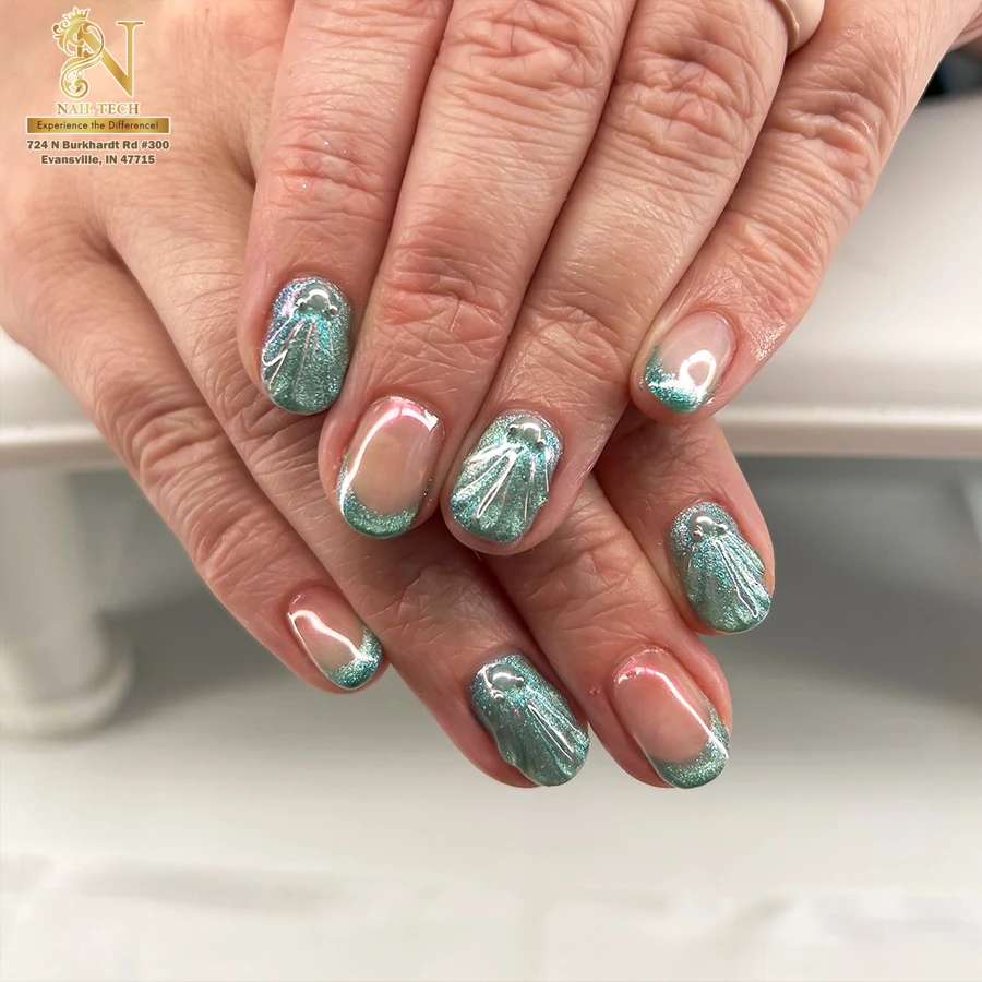 Nail Tech